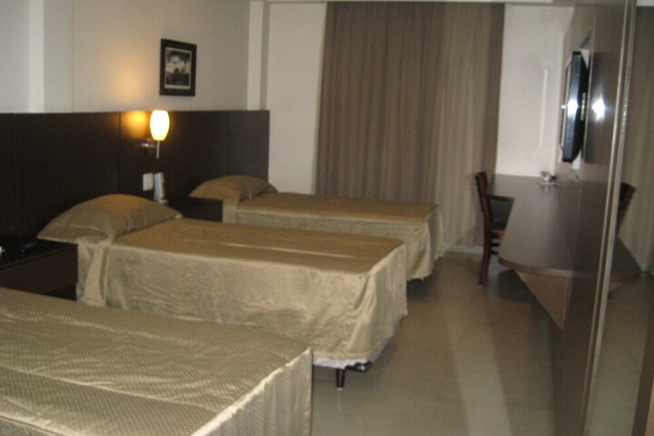 Room 7 of 31