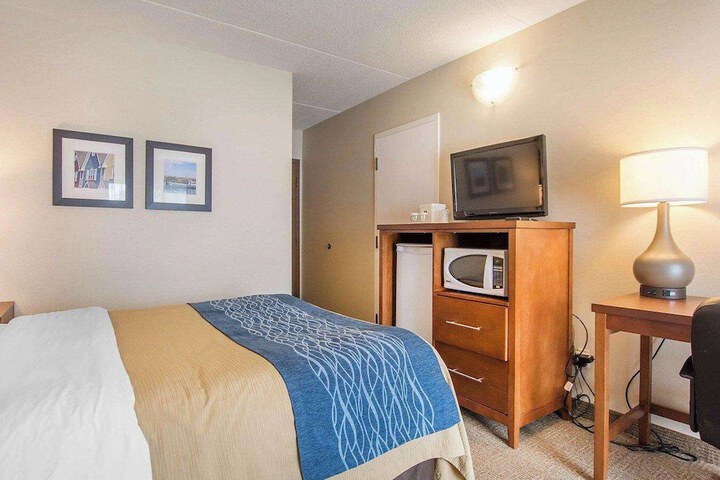 Room 12 of 44