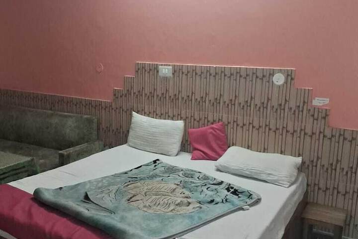 Room 29 of 61