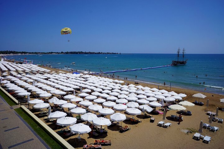 Beach 136 of 152