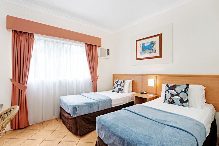 Room 14 of 105