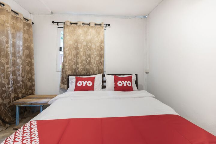Room 11 of 31