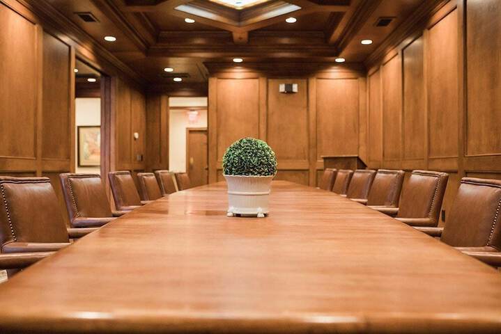 Meeting facility