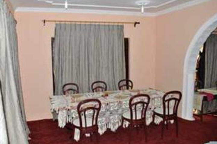 Johns Lodge