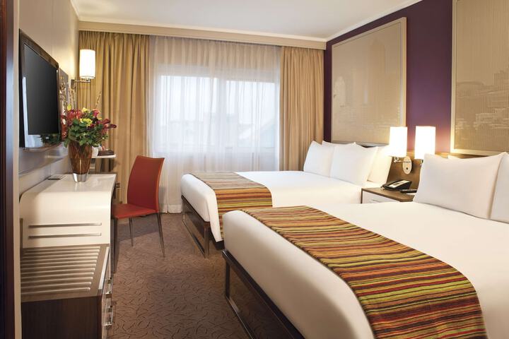 Room 8 of 46