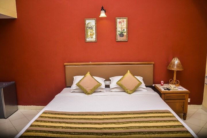 Room 19 of 120