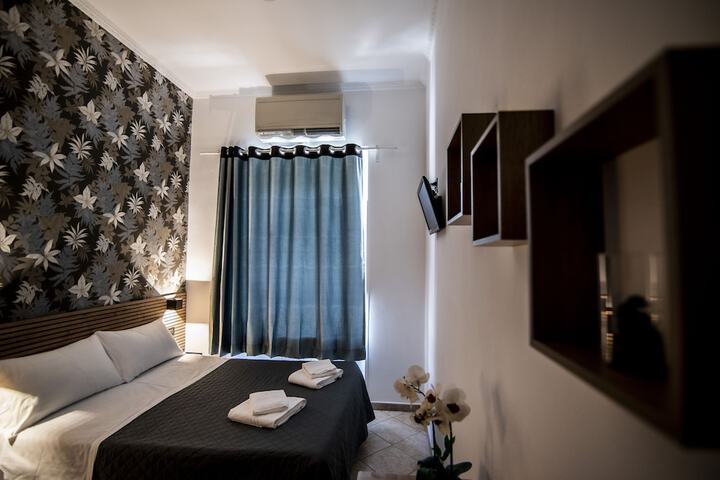 Room 7 of 55