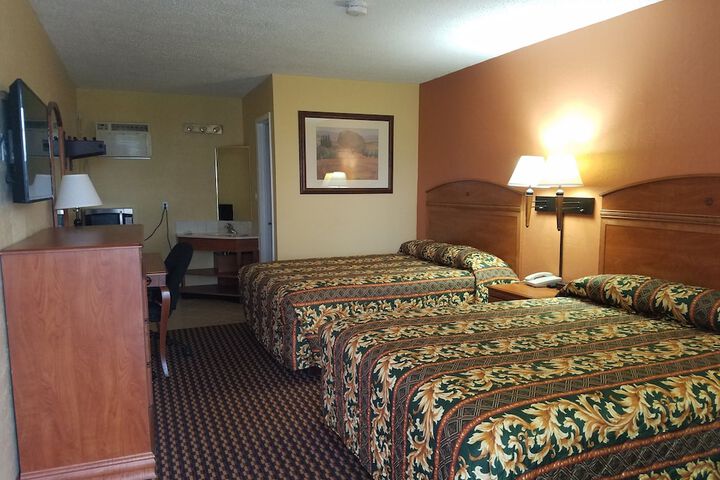 Room 5 of 27