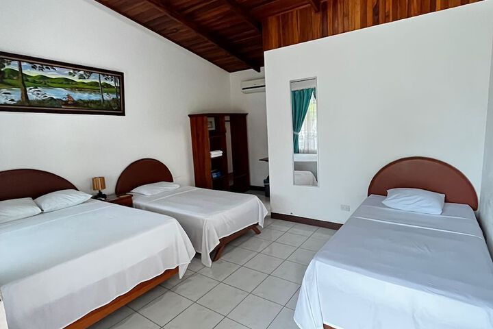 Room 3 of 12