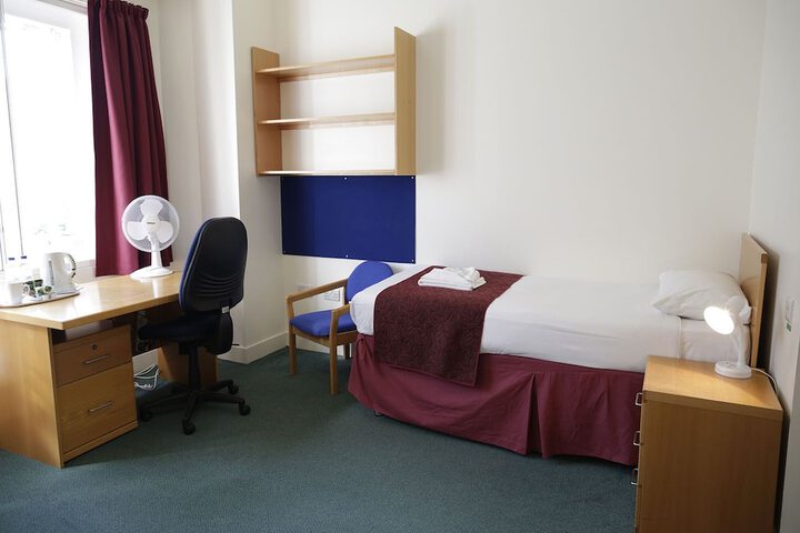 Room 5 of 21