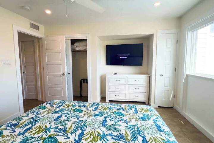 Room 12 of 65