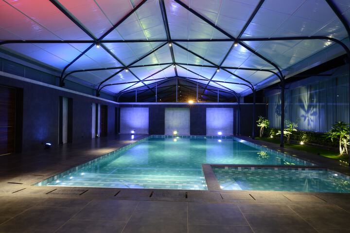 Pool 15 of 19