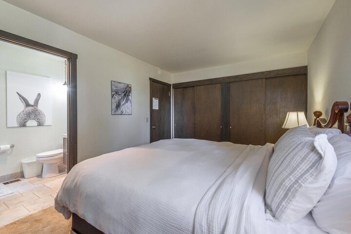 Room 14 of 56