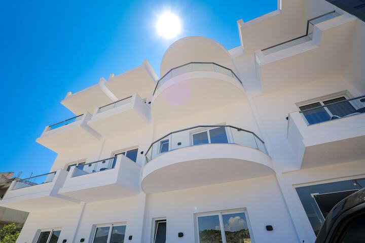 Hotel 58 of 64