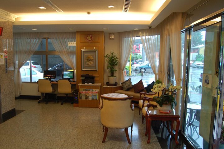 Lobby Entry