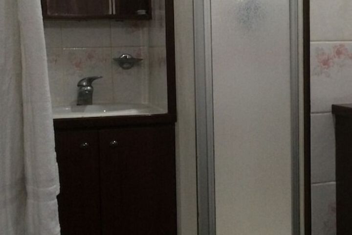 Room 45 of 69