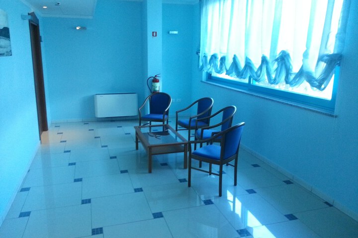 Guest Lobby