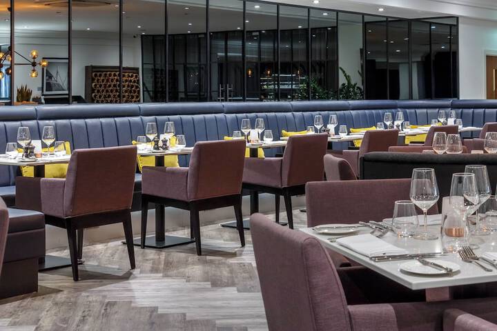 Dining 78 of 149