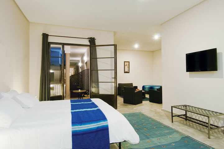 Room 7 of 34