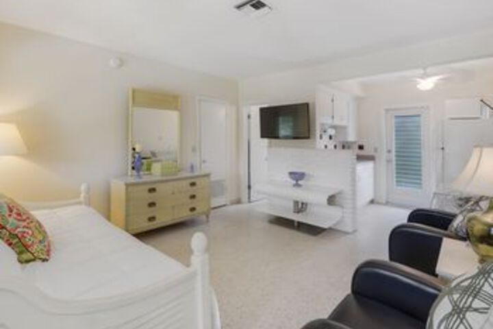 Room 46 of 60