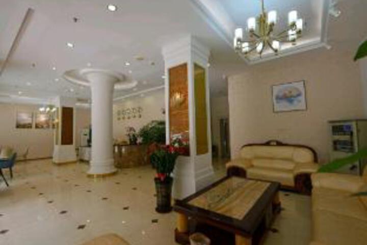 Yanling Hotel