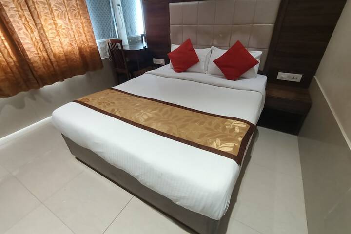 Room 62 of 90