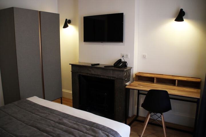 Room 17 of 45