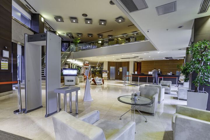 Lobby Photo