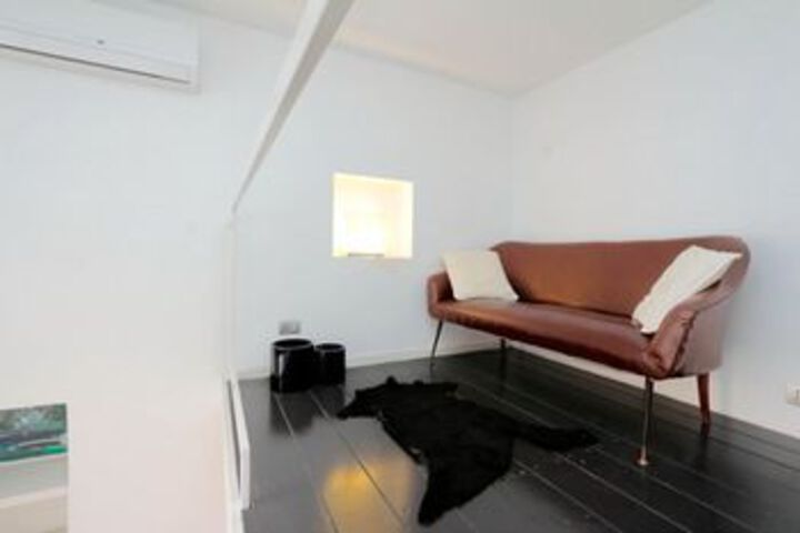 Room 16 of 22