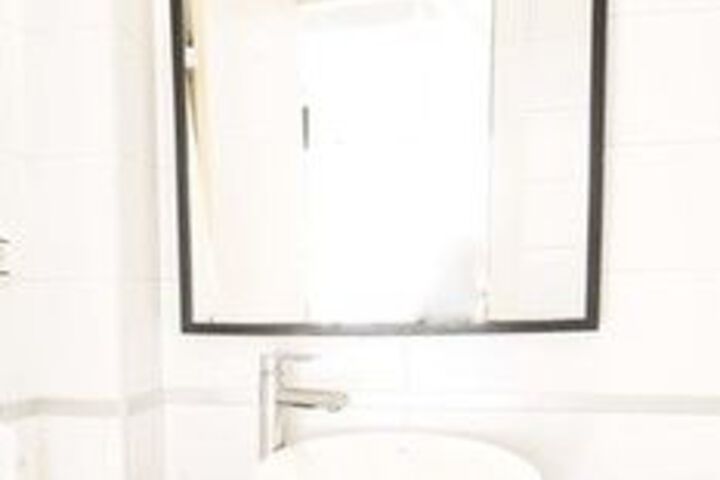 Room 8 of 49