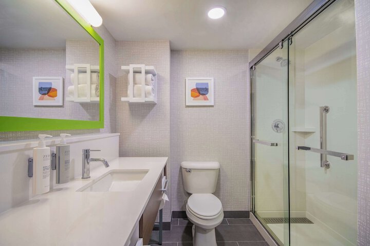 Bathroom shower