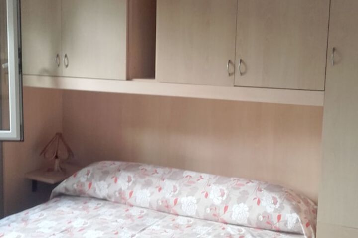Room 7 of 25