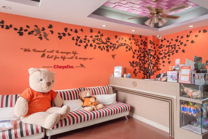 Entrance & Lobby