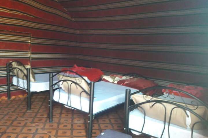 Room 7 of 63
