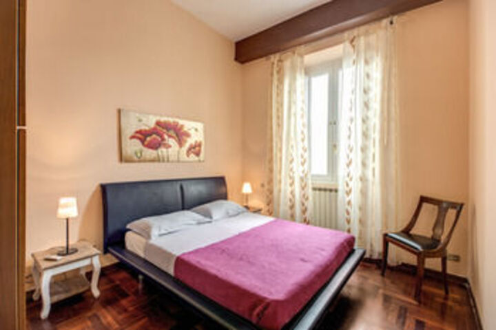 Room 33 of 68