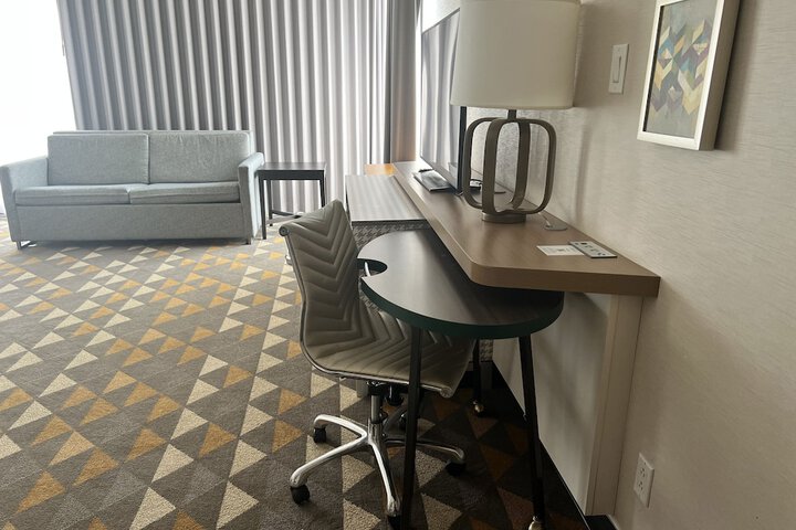 Room 8 of 47