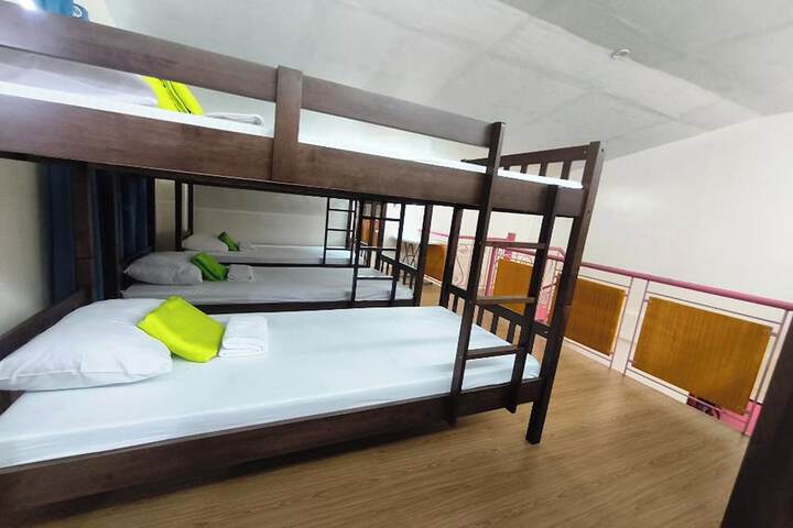 Room 15 of 41