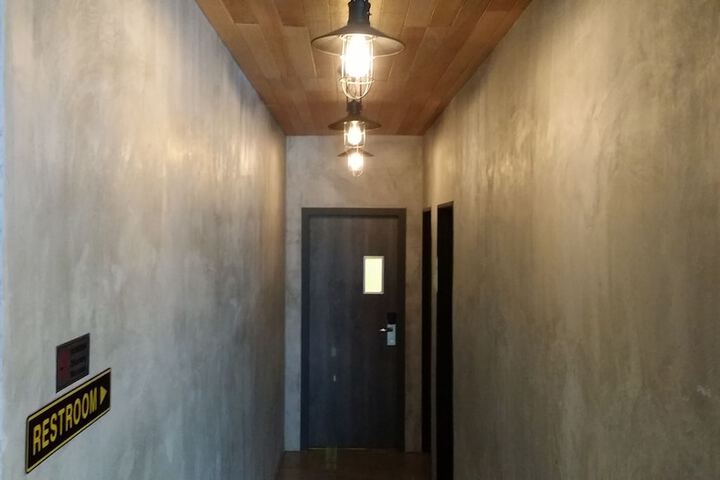Ballroom/Hall 26 of 33
