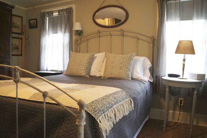 Room 6 of 21