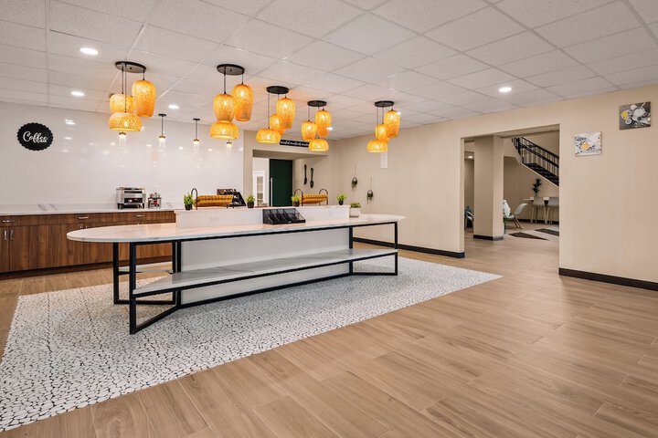 Breakfast area
