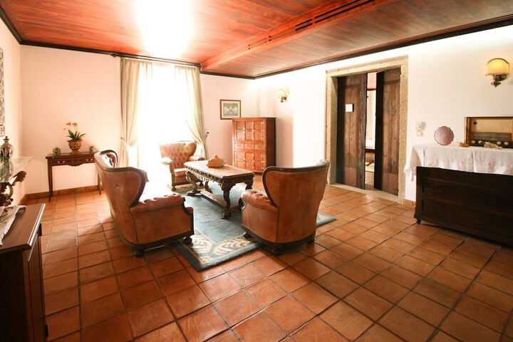 Room 40 of 74