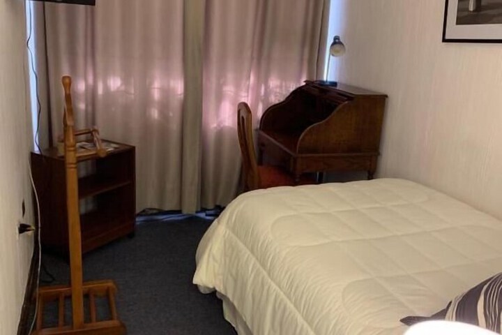 Room 35 of 95