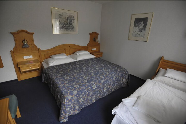 Suite Room