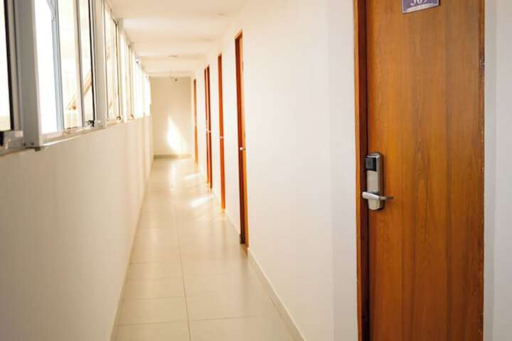 Room 2 of 19