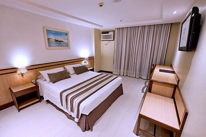 Room 17 of 78