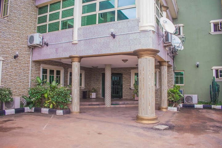 Hotel 67 of 68