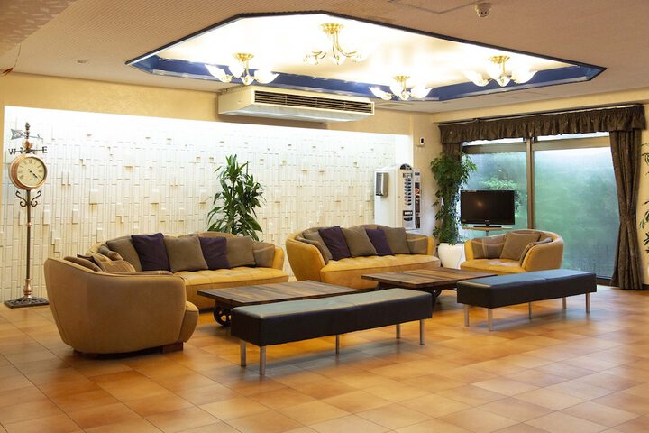 Hotel Interior 8 of 100