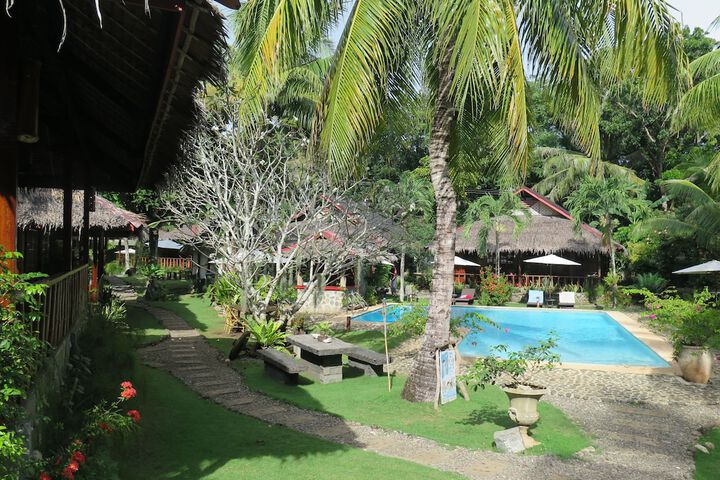 Pool 43 of 70