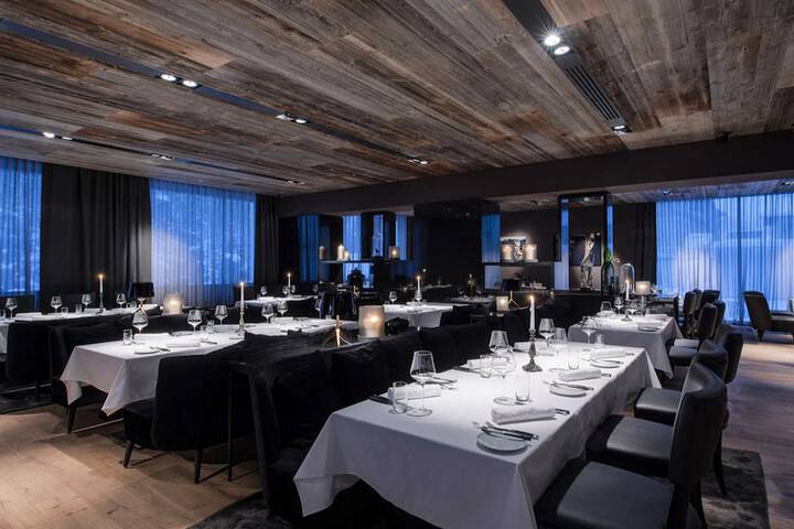 Dining 105 of 126