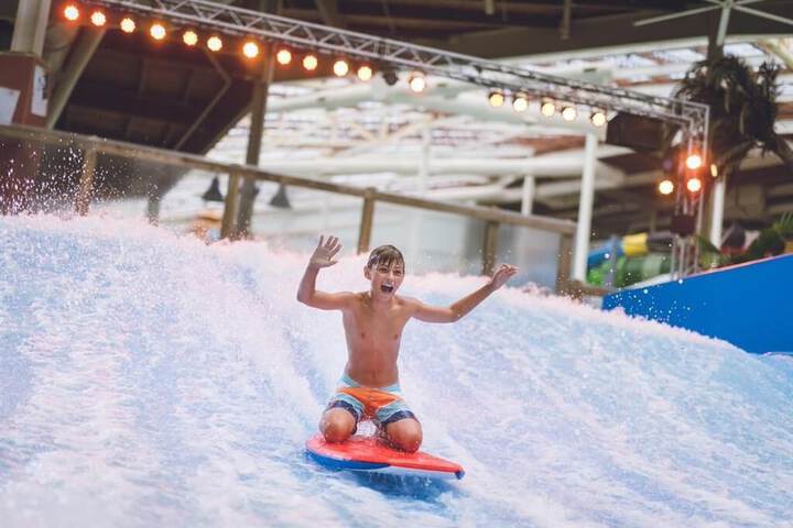 Surfing/boogie boarding